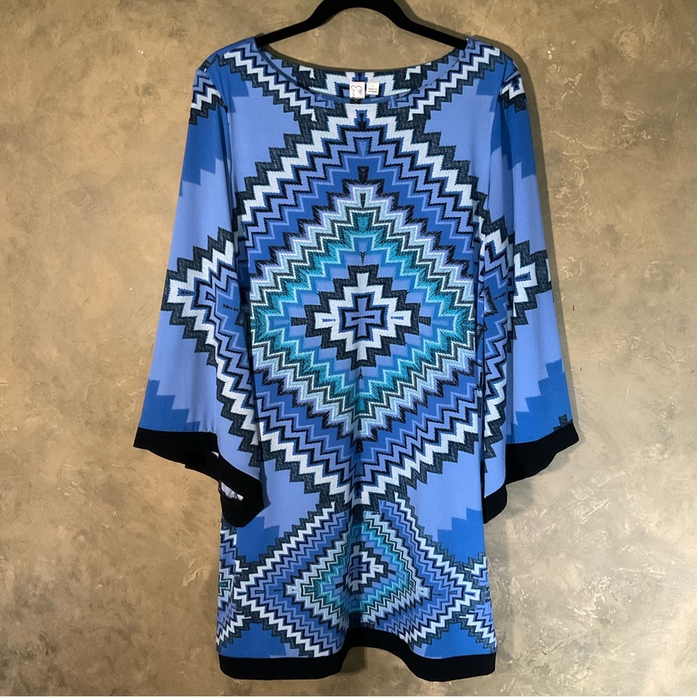 Emma & Michele | Retro 70s Geometric Bell Sleeve Shift Dress | Large